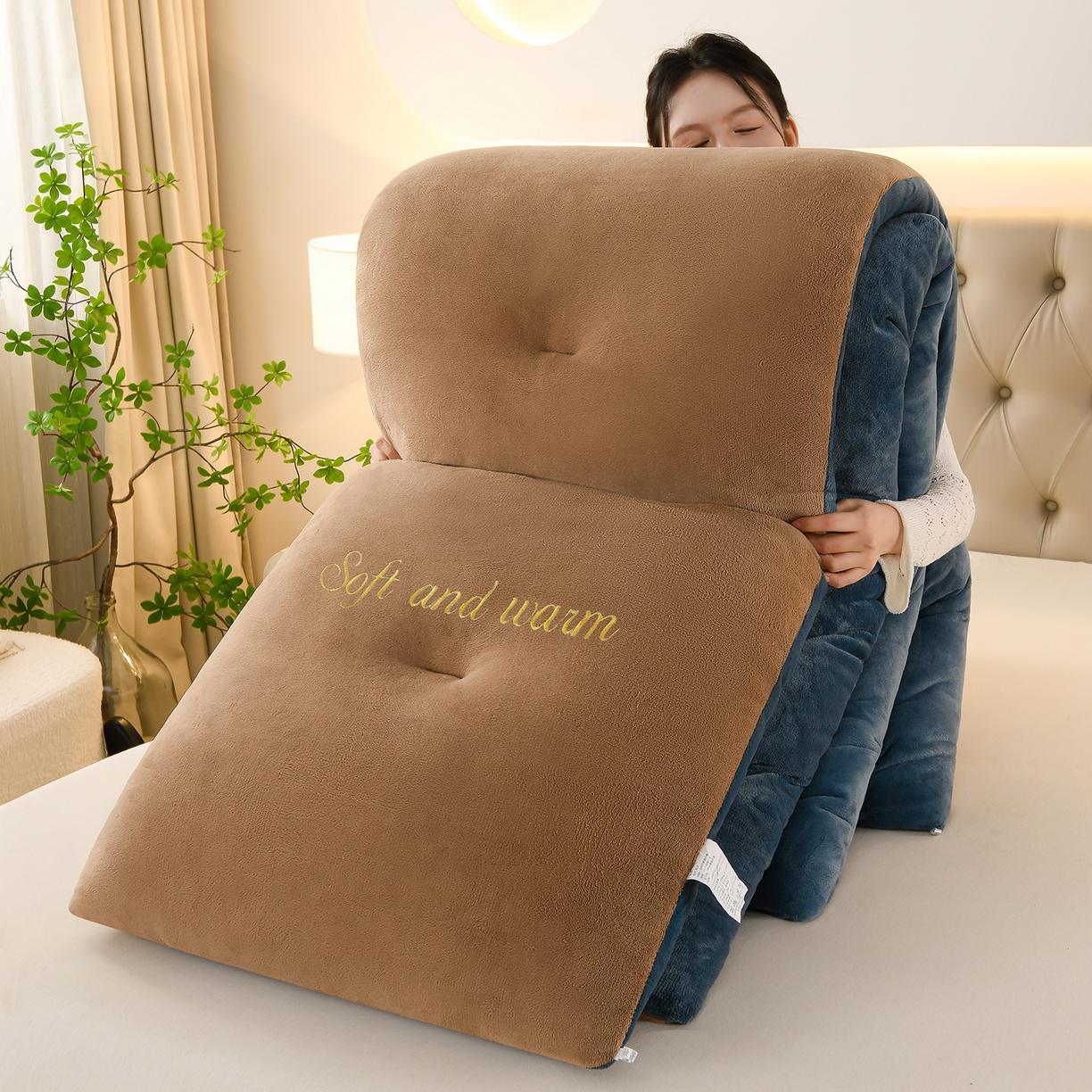 91家纺网 家纺一手货源 找家纺 金多美家纺 2025新款双面牛奶绒刺绣冬被被子被芯 奢华拿铁