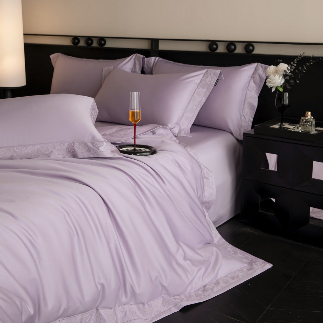 91家纺网 家纺一手货源 找家纺 安妮家居 2025新款全棉纯棉100%丝光喷气13376镂空刺绣四件套-海瑟薇 海瑟薇-紫