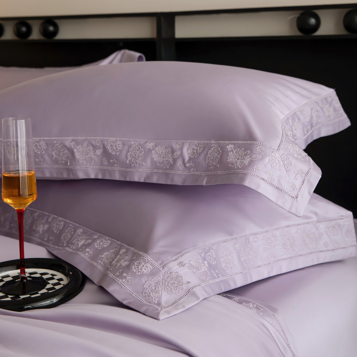 91家纺网 家纺一手货源 找家纺 安妮家居 2025新款全棉纯棉100%丝光喷气13376镂空刺绣四件套-海瑟薇 海瑟薇-紫