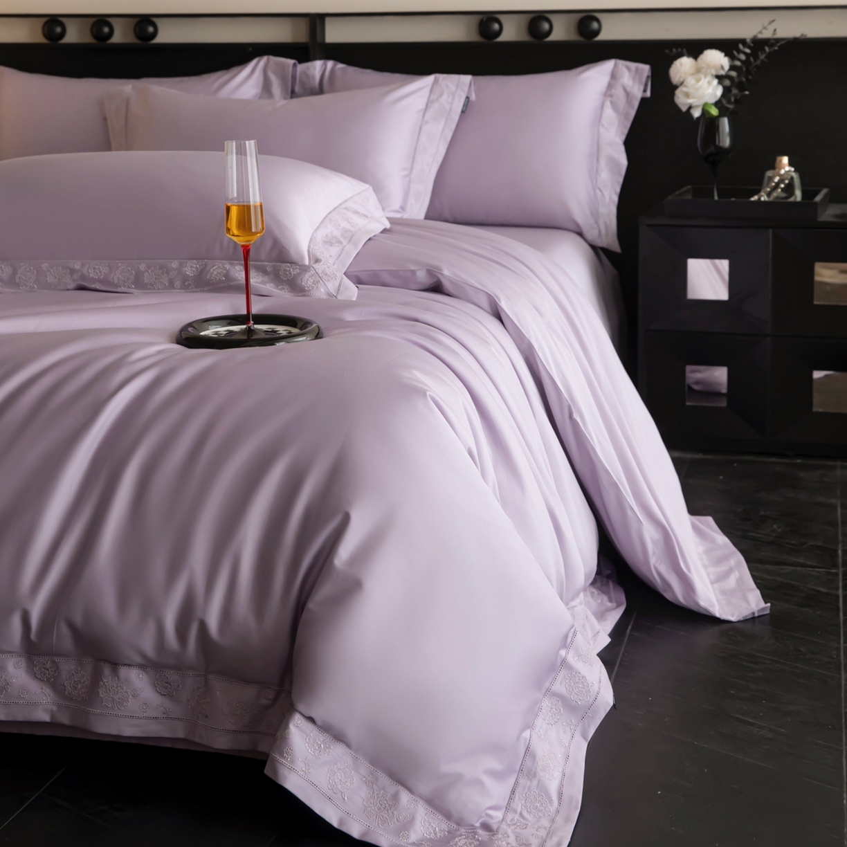 91家纺网 家纺一手货源 找家纺 安妮家居 2025新款全棉纯棉100%丝光喷气13376镂空刺绣四件套-海瑟薇 海瑟薇-紫