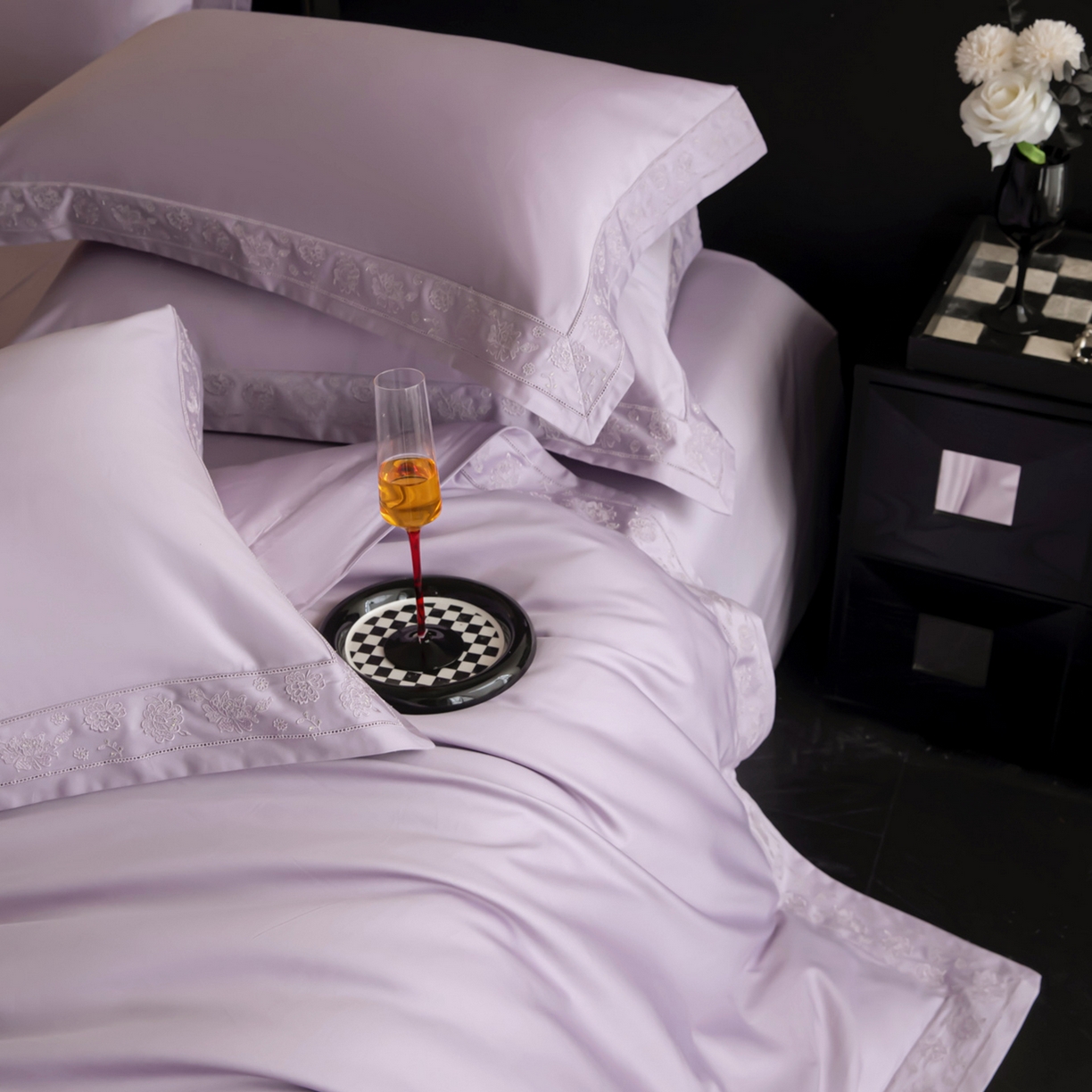 91家纺网 家纺一手货源 找家纺 安妮家居 2025新款全棉纯棉100%丝光喷气13376镂空刺绣四件套-海瑟薇 海瑟薇-紫