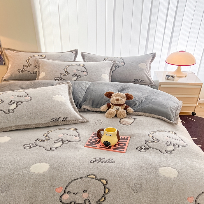 91家纺网 家纺一手货源 找家纺 倾慕  2026新款6D立体雪花绒系列四件套 奶茶小龙灰