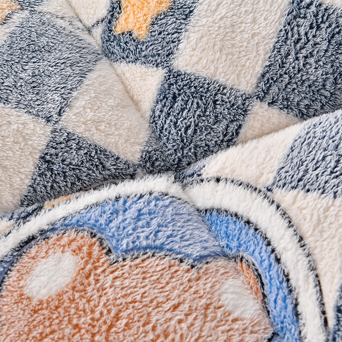 91家纺网 家纺一手货源 找家纺 金多美家纺 2025新款AB版雪花绒羊羔绒冬被被子被芯 宇航员