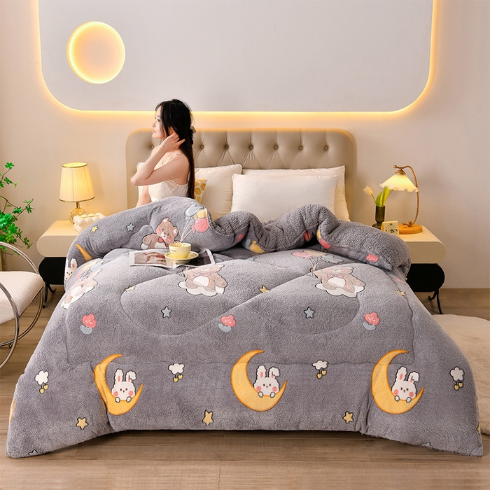 91家纺网 家纺一手货源 找家纺 金多美家纺 2025新款AB版雪花绒羊羔绒冬被被子被芯 云朵萌熊