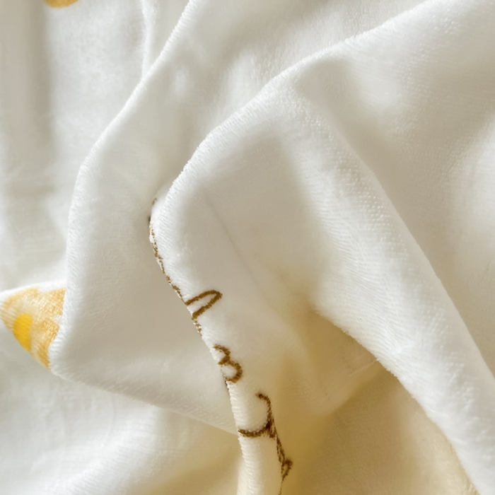 91家纺网 家纺一手货源 找家纺 沐慕 2025新款牛奶绒拼羊羔绒毛毯盖毯毯子 毛毯-花漾兔