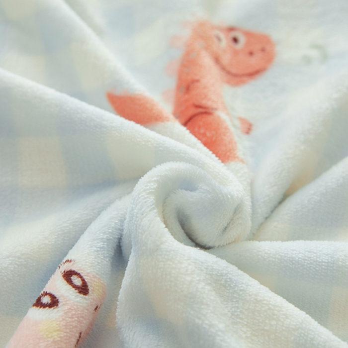 91家纺网 家纺一手货源 找家纺 翎盈家纺 2025新款加厚高克重牛奶绒枕头套 恐龙乐园