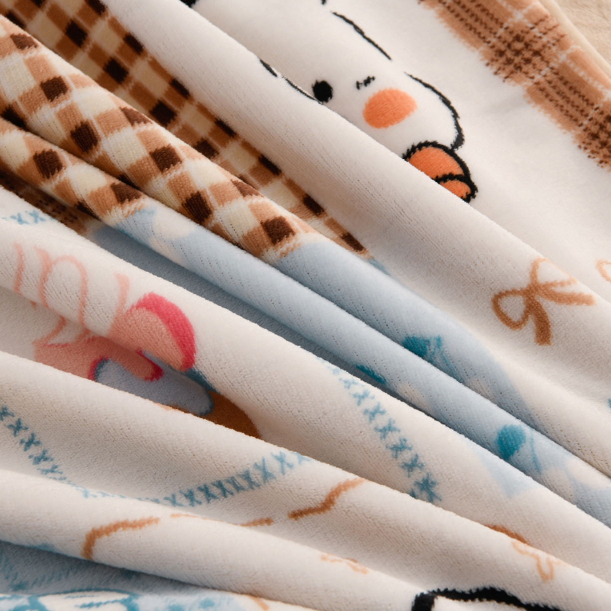 91家纺网 家纺一手货源 找家纺 紫月轩家纺 2025新款A类牛奶绒小清新印花四件套 萌宠小窝