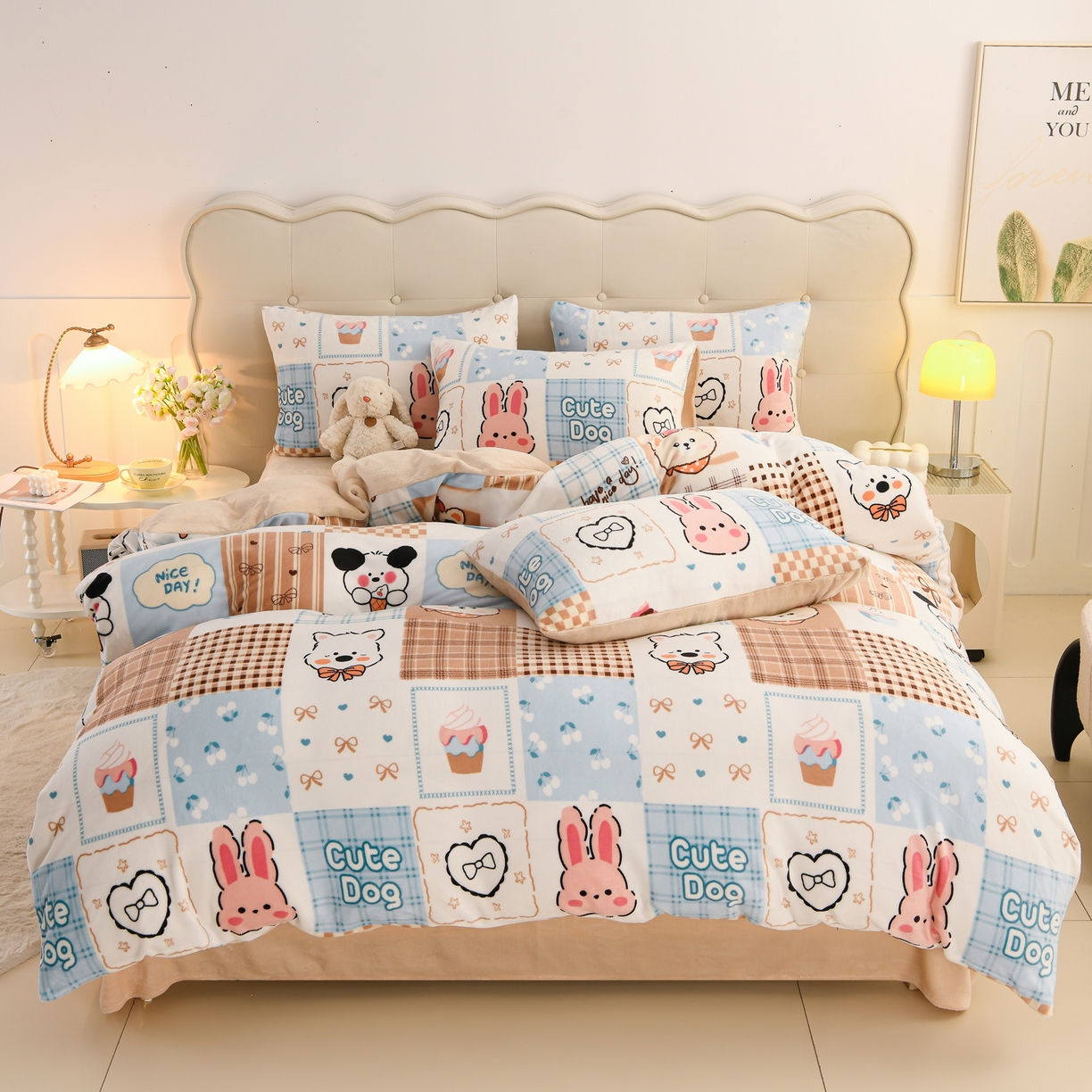 91家纺网 家纺一手货源 找家纺 紫月轩家纺 2025新款A类牛奶绒小清新印花四件套 萌宠小窝