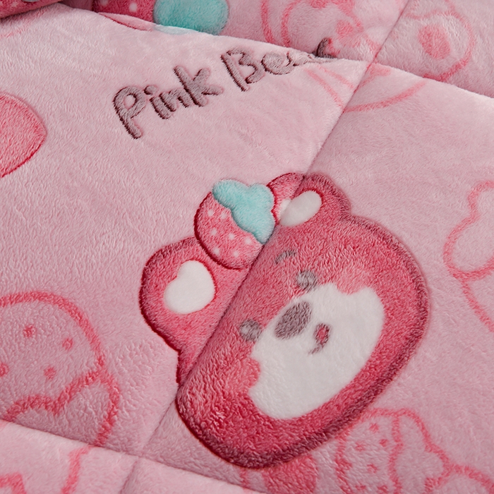 91家纺网 家纺一手货源 找家纺 金多美家纺 2025新款AB版雪花绒羊羔绒冬被被子被芯 草莓小熊