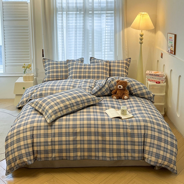 91家纺网 家纺一手货源 找家纺 莱茵家居 2025新款全棉磨毛贝壳边四件套 蓝黄格韵