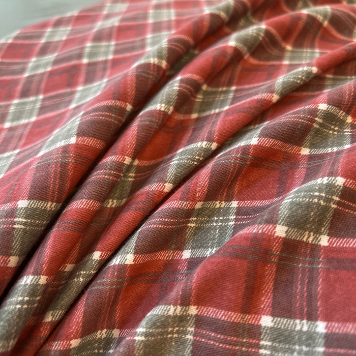 91家纺网 家纺一手货源 找家纺 莱茵家居 2025新款全棉磨毛贝壳边四件套 暖红松影