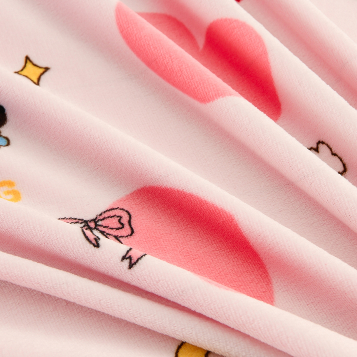 91家纺网 家纺一手货源 找家纺 紫月轩家纺 2025新款A类牛奶绒小清新印花四件套 小狗派对