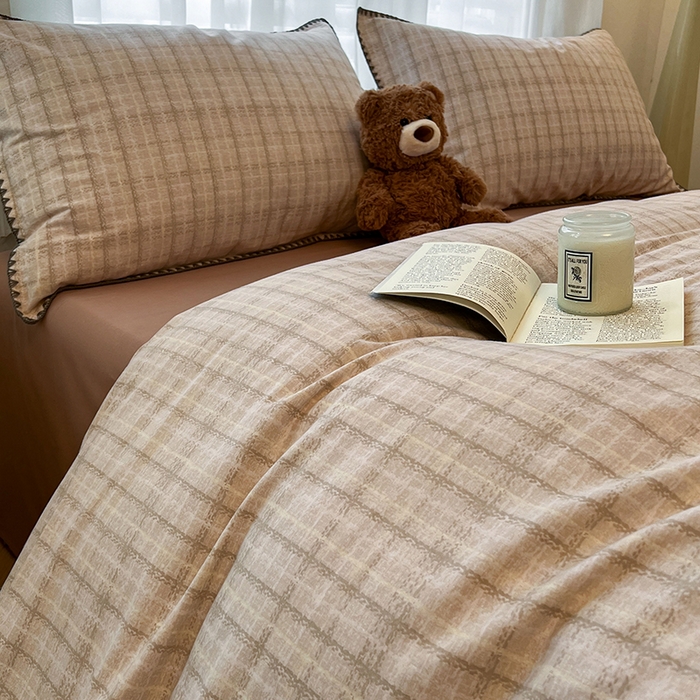 91家纺网 家纺一手货源 找家纺 莱茵家居 2025新款全棉磨毛贝壳边四件套 浅咖叠影