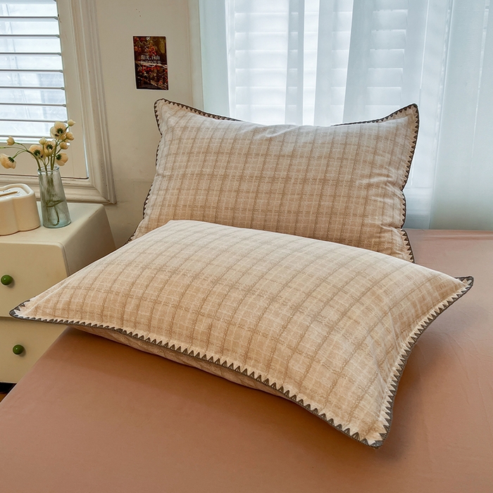 91家纺网 家纺一手货源 找家纺 莱茵家居 2025新款全棉磨毛贝壳边四件套 浅咖叠影