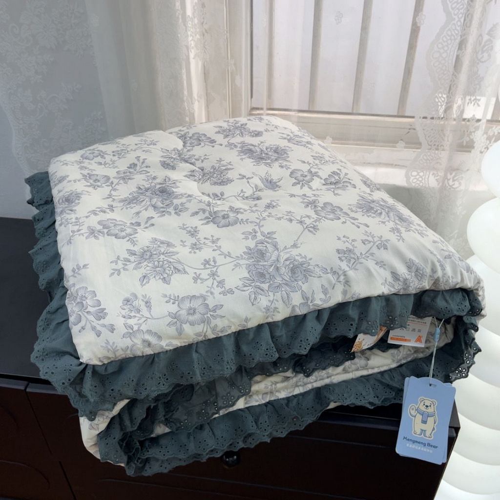 91家纺网 家纺一手货源 找家纺 （总）暖居 2025新款纯棉花边款春秋豆豆被四季通用