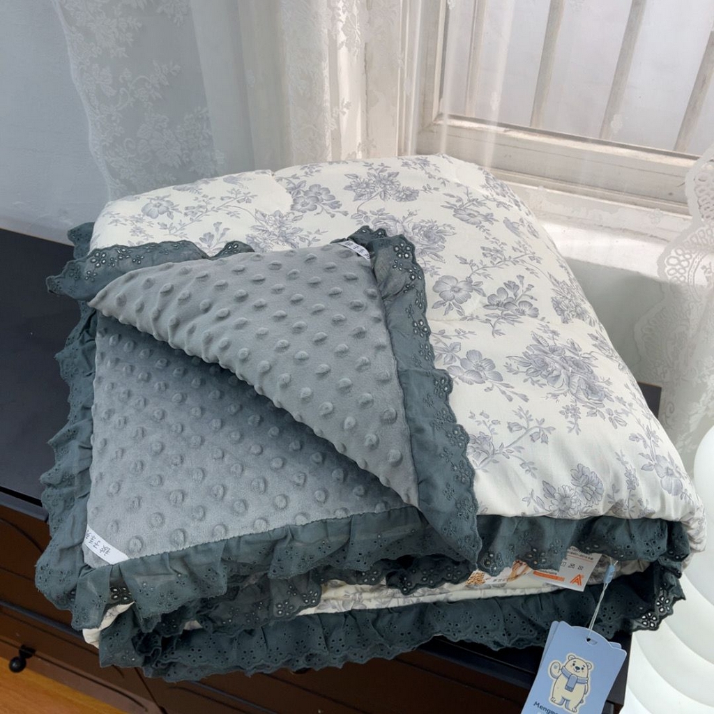 91家纺网 家纺一手货源 找家纺 （总）暖居 2025新款纯棉花边款春秋豆豆被四季通用