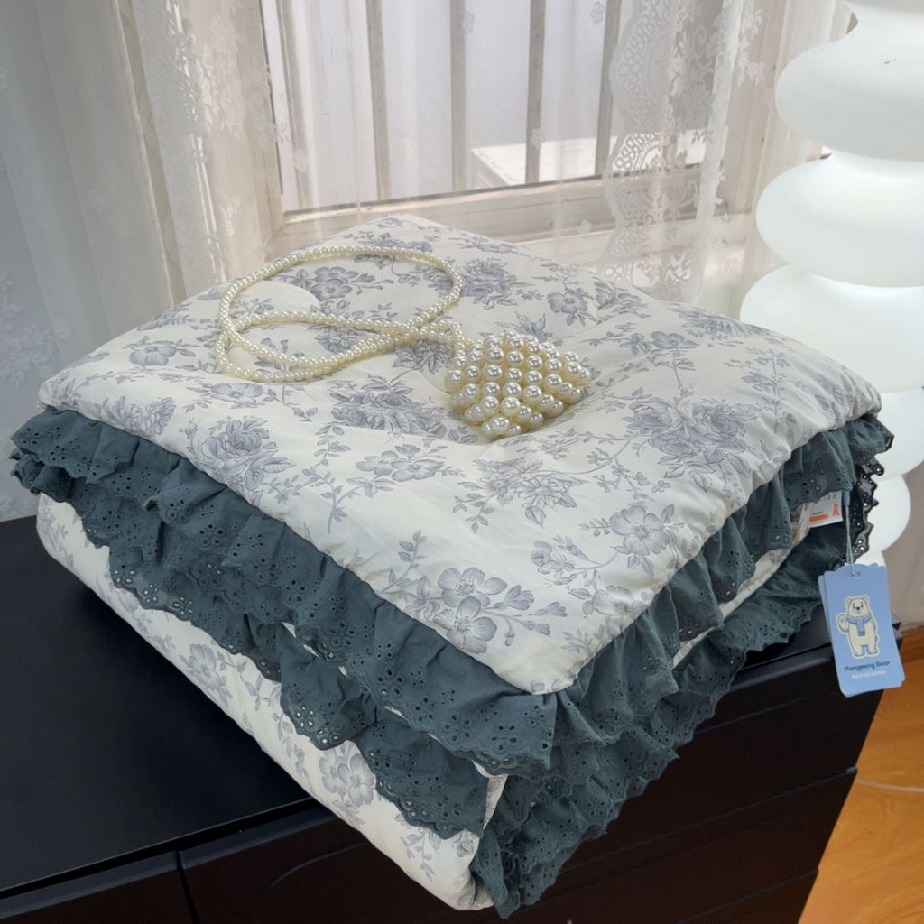 91家纺网 家纺一手货源 找家纺 （总）暖居 2025新款纯棉花边款春秋豆豆被四季通用