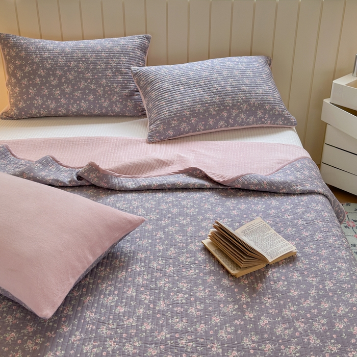 91家纺网 家纺一手货源 找家纺 （总）漫调家纺 2025新款全棉双层纱与绒床盖三件套