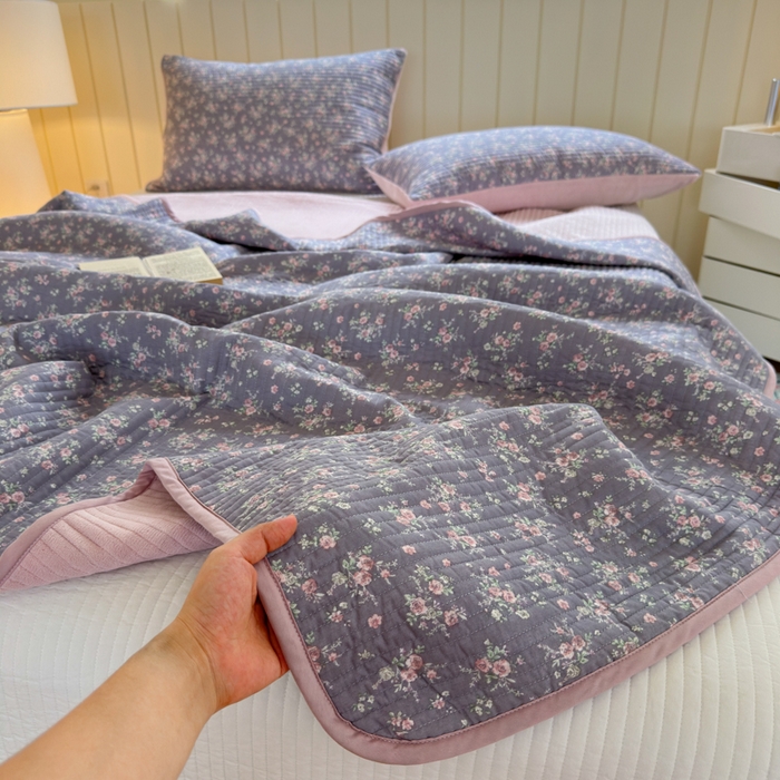 91家纺网 家纺一手货源 找家纺 （总）漫调家纺 2025新款全棉双层纱与绒床盖三件套