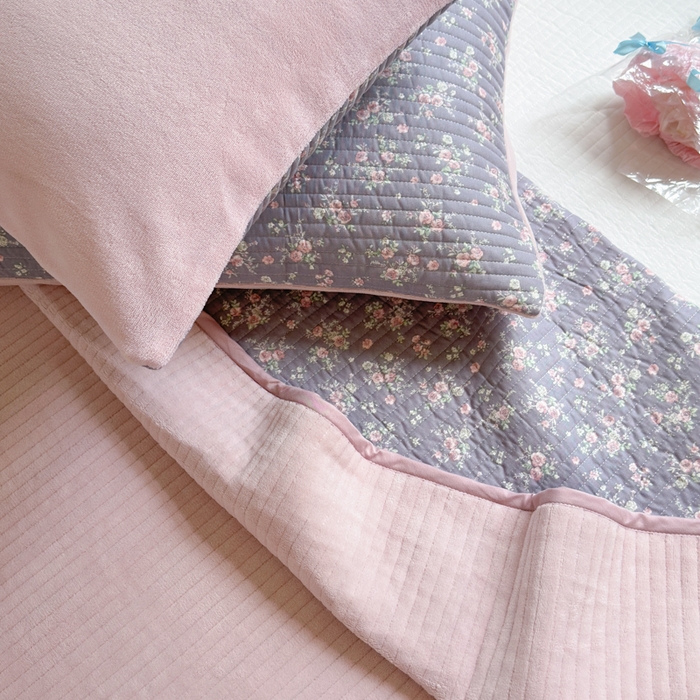 91家纺网 家纺一手货源 找家纺 （总）漫调家纺 2025新款全棉双层纱与绒床盖三件套