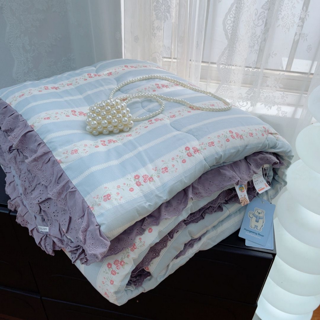 91家纺网 家纺一手货源 找家纺 （总）暖居 2025新款纯棉花边款春秋豆豆被四季通用