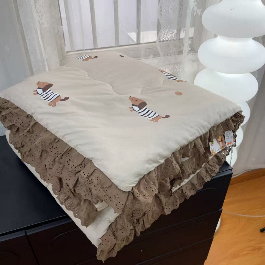 91家纺网 家纺一手货源 找家纺 （总）暖居 2025新款纯棉花边款春秋豆豆被四季通用