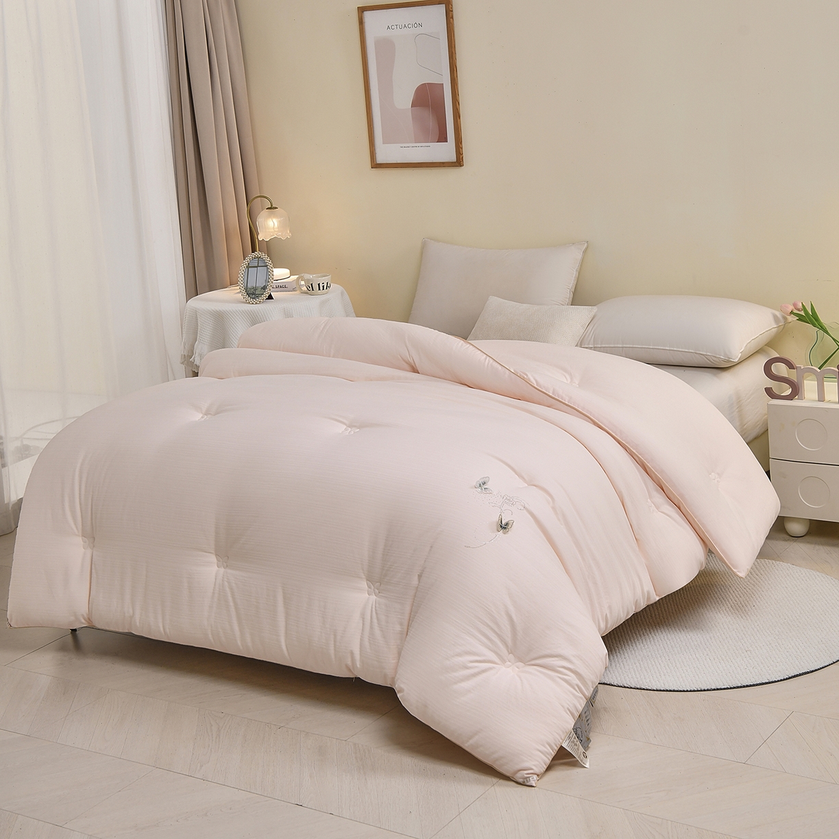 91家纺网 家纺一手货源 找家纺 典曼家纺 2025新款A类立体提花烫钻被被子被芯-蝶恋花 蝶恋花胭脂玉