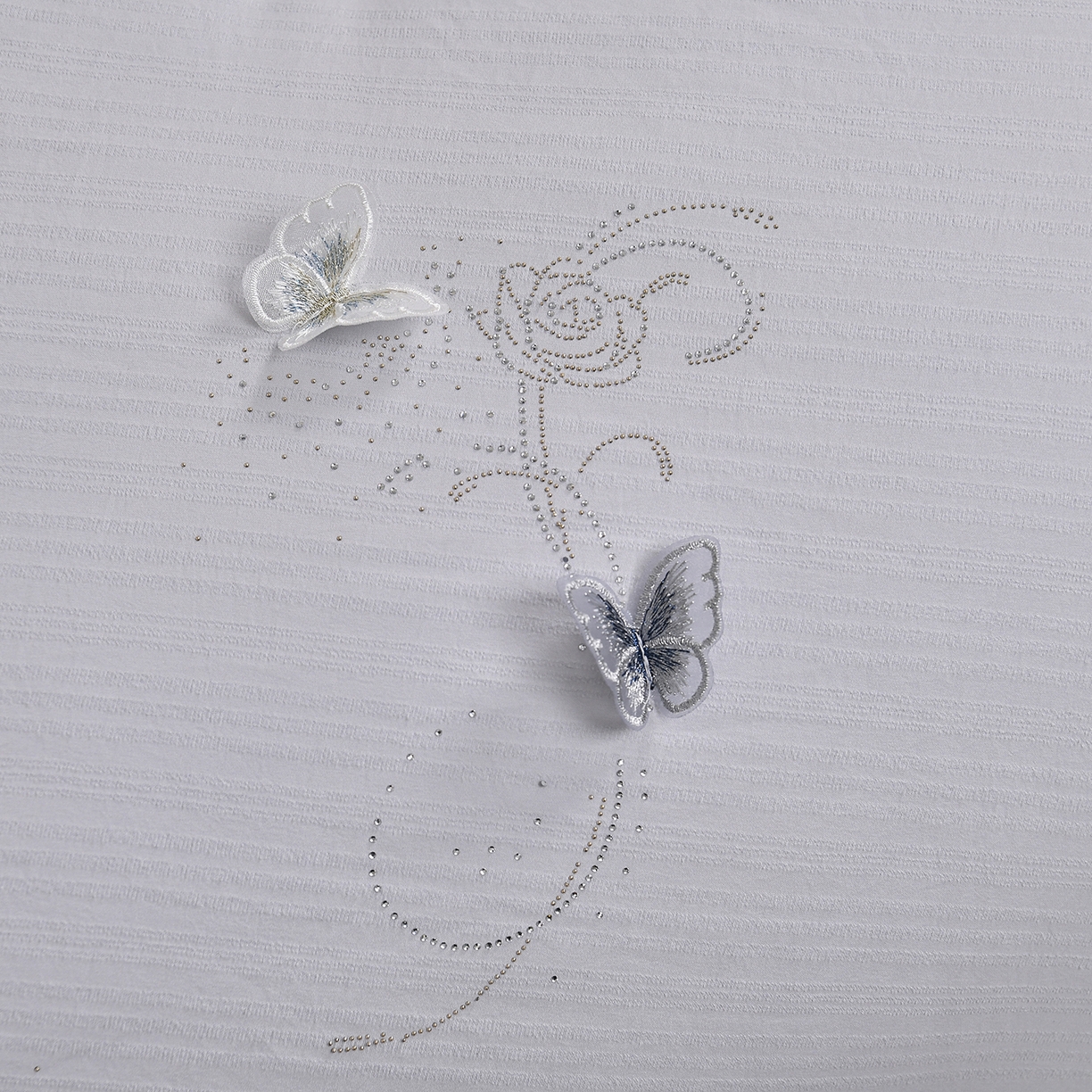 91家纺网 家纺一手货源 找家纺 典曼家纺 2025新款A类立体提花烫钻被被子被芯-蝶恋花 蝶恋花星空灰