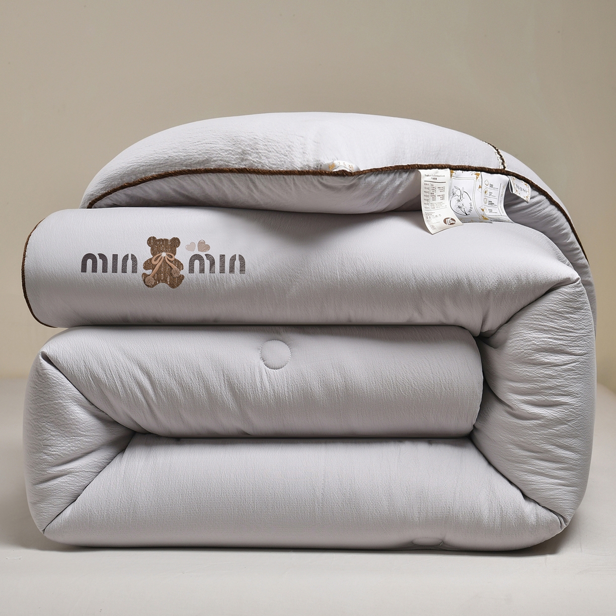 91家纺网 家纺一手货源 找家纺 （总）典曼家纺 2025新款蕾丝球球熊被子被芯