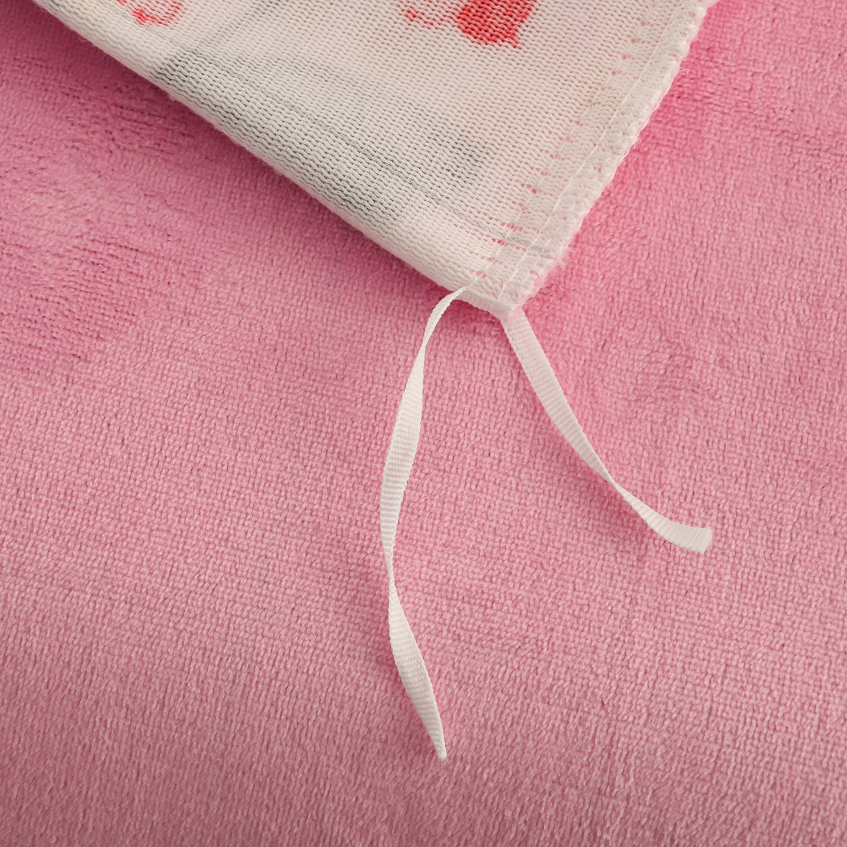 91家纺网 家纺一手货源 找家纺 紫月轩家纺 2025新款A类牛奶绒小清新印花四件套 樱花雨