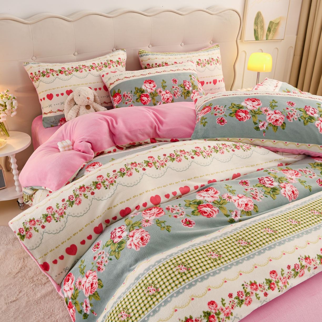 91家纺网 家纺一手货源 找家纺 紫月轩家纺 2025新款A类牛奶绒小清新印花四件套 田园花海