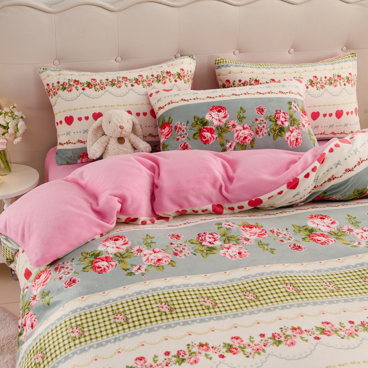 91家纺网 家纺一手货源 找家纺 紫月轩家纺 2025新款A类牛奶绒小清新印花四件套 田园花海