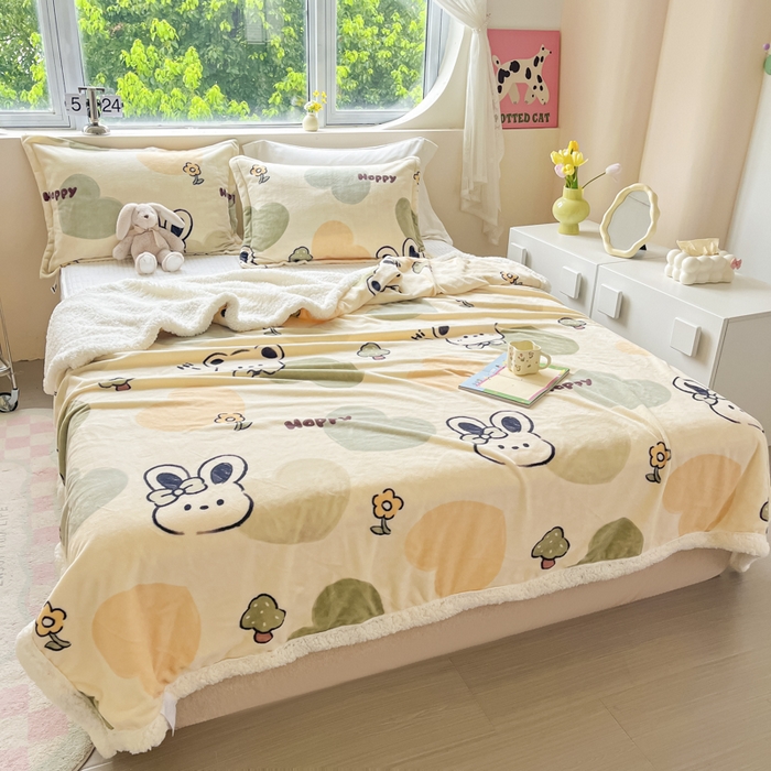 91家纺网 家纺一手货源 找家纺 沐慕 2025新款牛奶绒拼羊羔绒毛毯盖毯毯子 毛毯-绿色爱心兔