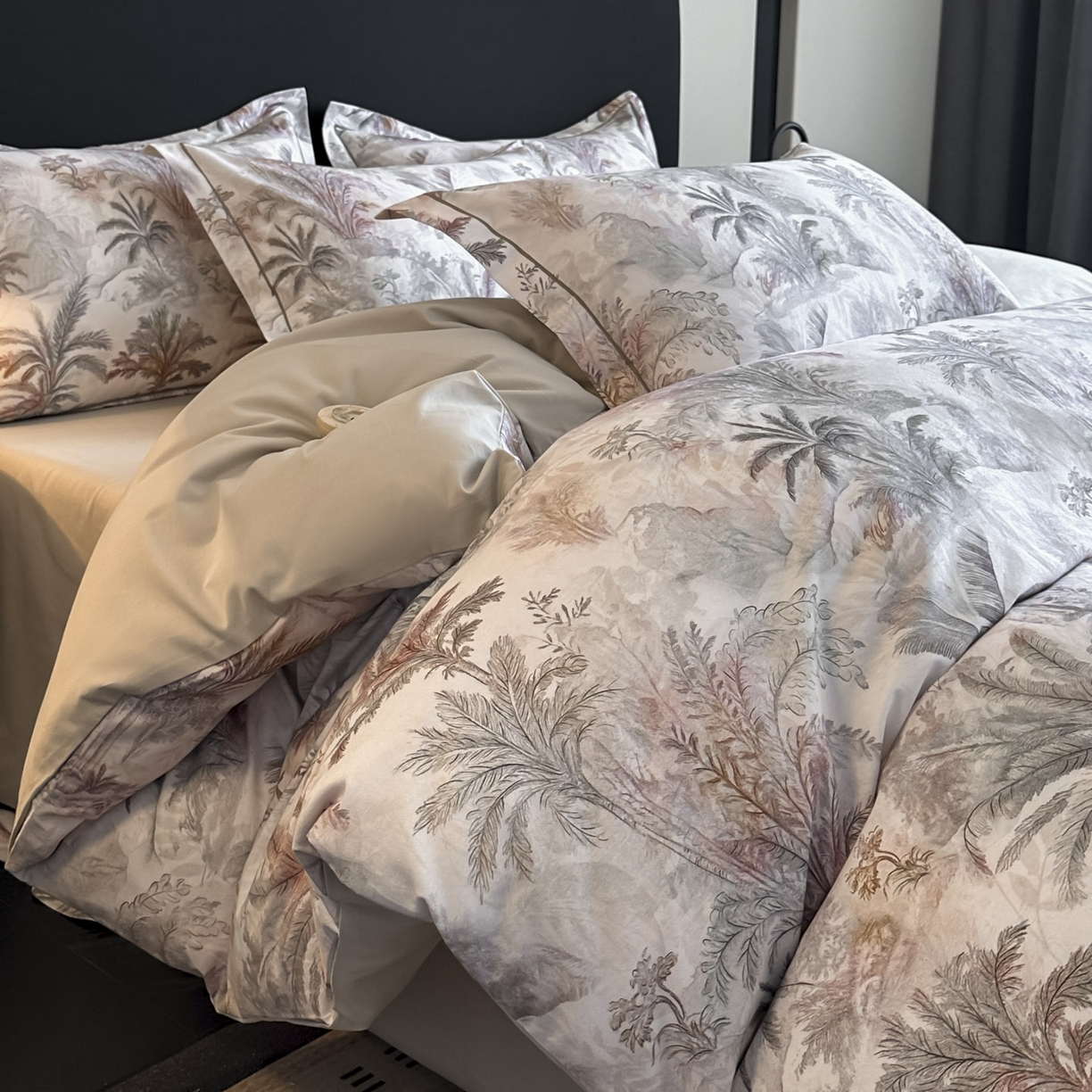 91家纺网 家纺一手货源 找家纺 大柏树 2025新款全棉磨毛印花四件套系列(可定制) 椿野集-米