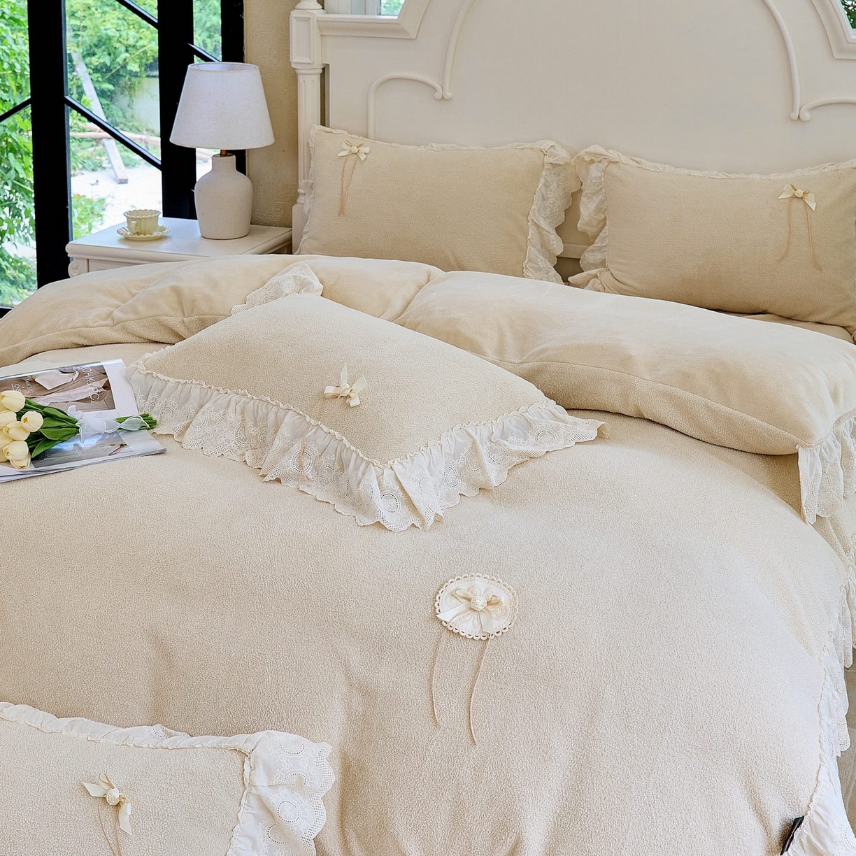 91家纺网 家纺一手货源 找家纺 玖玖爱家纺 2025新款高克重法式甜美特软艾尼绒四件套 舒芙蕾