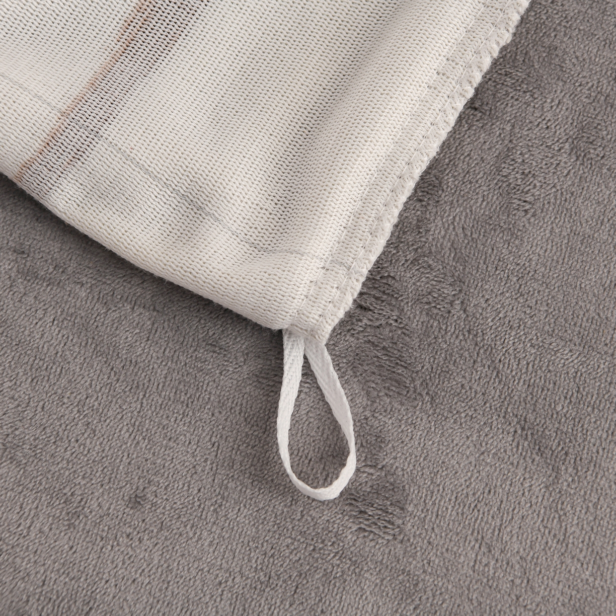 91家纺网 家纺一手货源 找家纺 紫月轩家纺 2025新款A类牛奶绒小清新印花四件套 星条漫旅