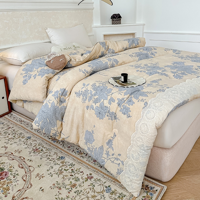 91家纺网 家纺一手货源 找家纺 （总）芯恋 25年新款亚麻风全棉花边云感冬被四季被加厚冬被