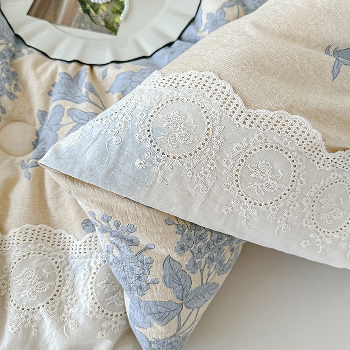 91家纺网 家纺一手货源 找家纺 （总）芯恋 25年新款亚麻风全棉花边云感冬被四季被加厚冬被