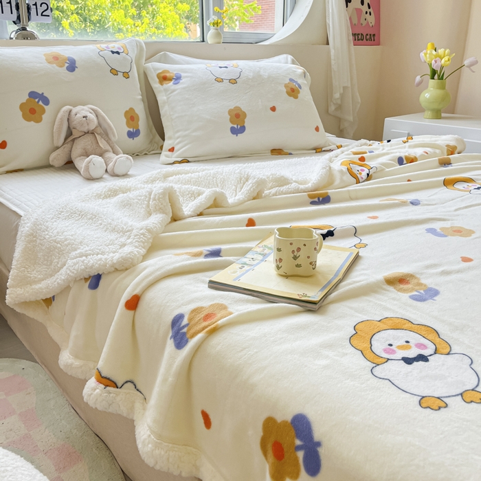 91家纺网 家纺一手货源 找家纺 沐慕 2025新款牛奶绒拼羊羔绒毛毯盖毯毯子 毛毯-萌萌鸭