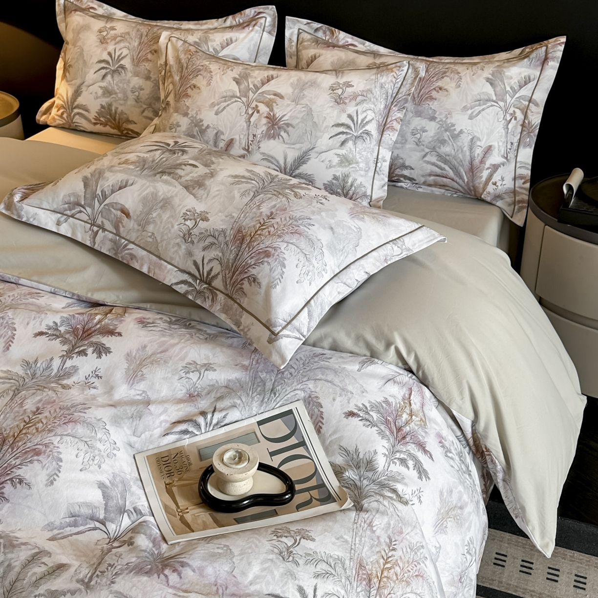 91家纺网 家纺一手货源 找家纺 大柏树 2025新款全棉磨毛印花四件套系列(可定制) 椿野集-米