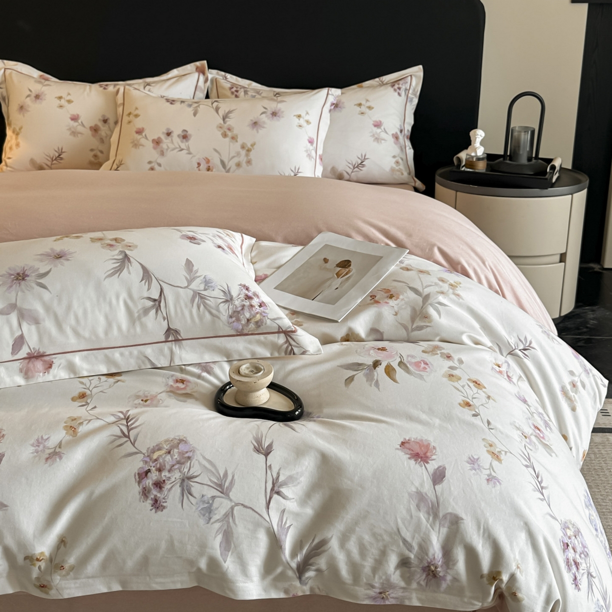 91家纺网 家纺一手货源 找家纺 大柏树 2025新款全棉磨毛印花四件套系列(可定制) 初茅-米