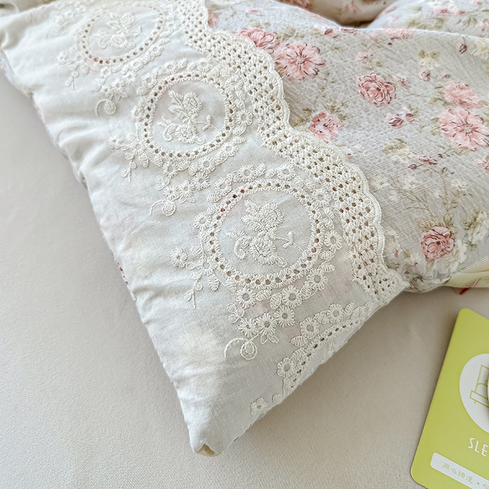 91家纺网 家纺一手货源 找家纺 芯恋 25年新款亚麻风全棉花边云感冬被四季被加厚冬被 瑰丽