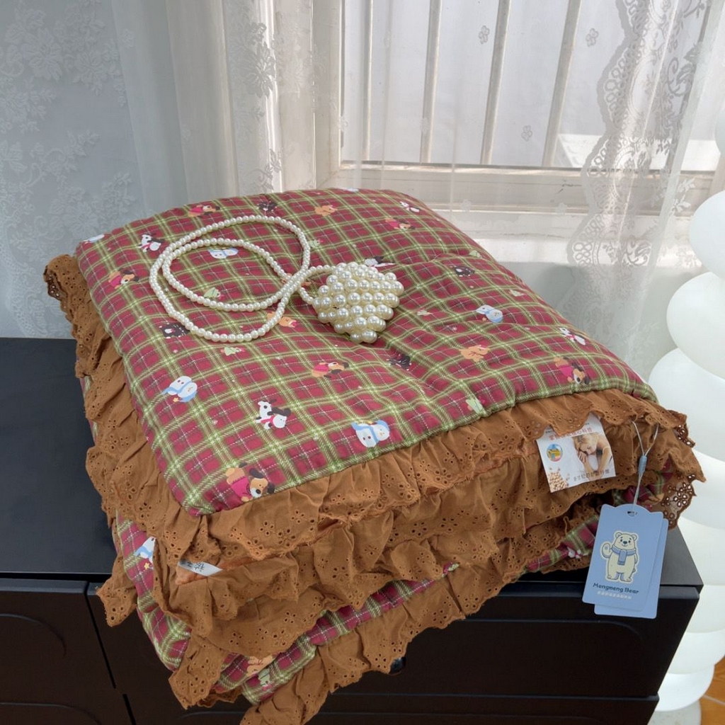 91家纺网 家纺一手货源 找家纺 暖居 2025新款纯棉花边款春秋豆豆被四季通用 圣诞