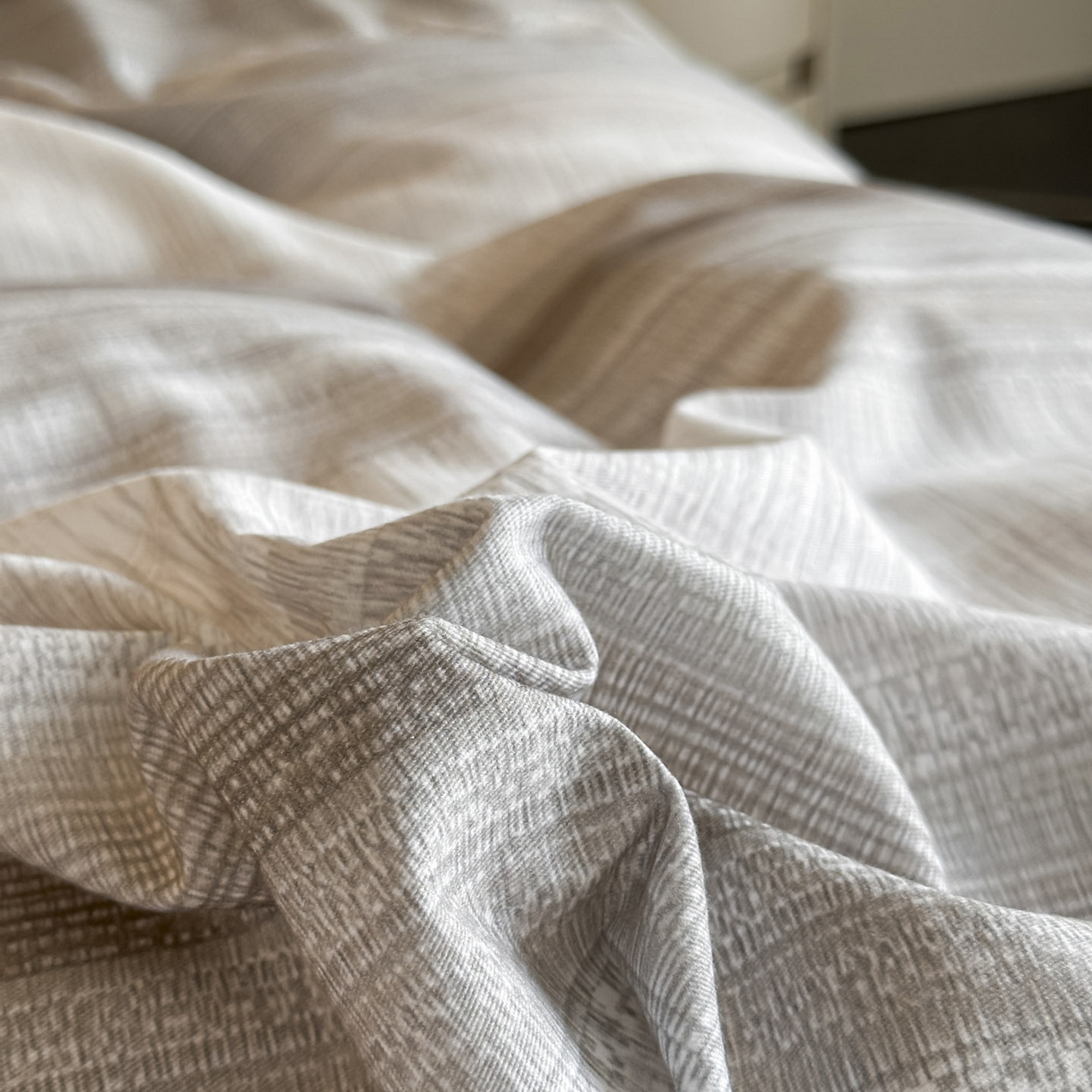 91家纺网 家纺一手货源 找家纺 大柏树 2025新款全棉磨毛印花单被套系列（可定制） 光遇-咖