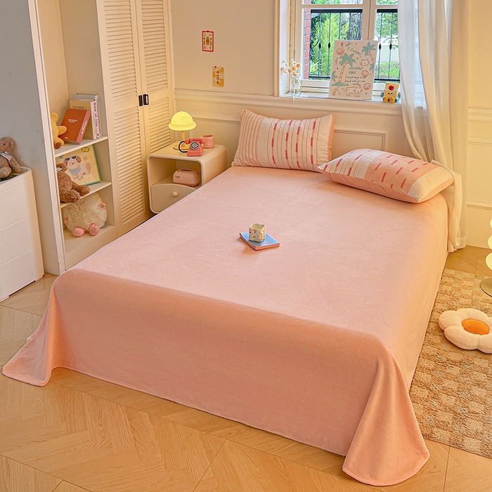 91家纺网 家纺一手货源 找家纺 莱茵家居 2025新款高克重牛奶绒烂花四件套 眠语-粉