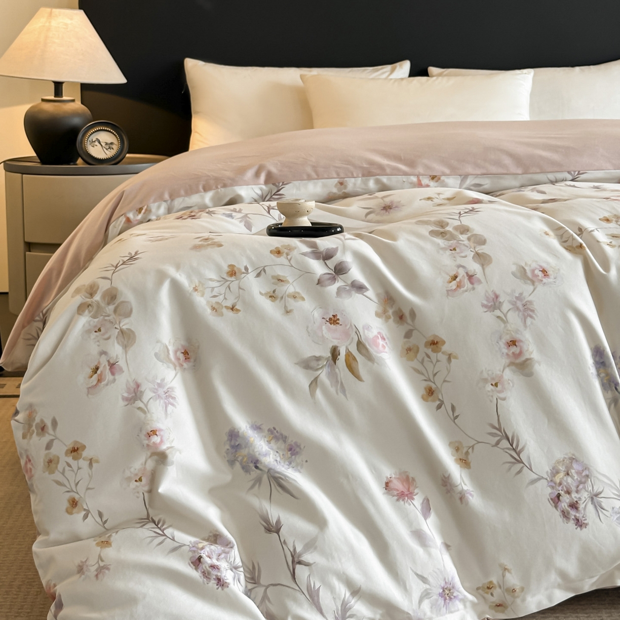 91家纺网 家纺一手货源 找家纺 大柏树 2025新款全棉磨毛印花单被套系列（可定制） 初茅-米