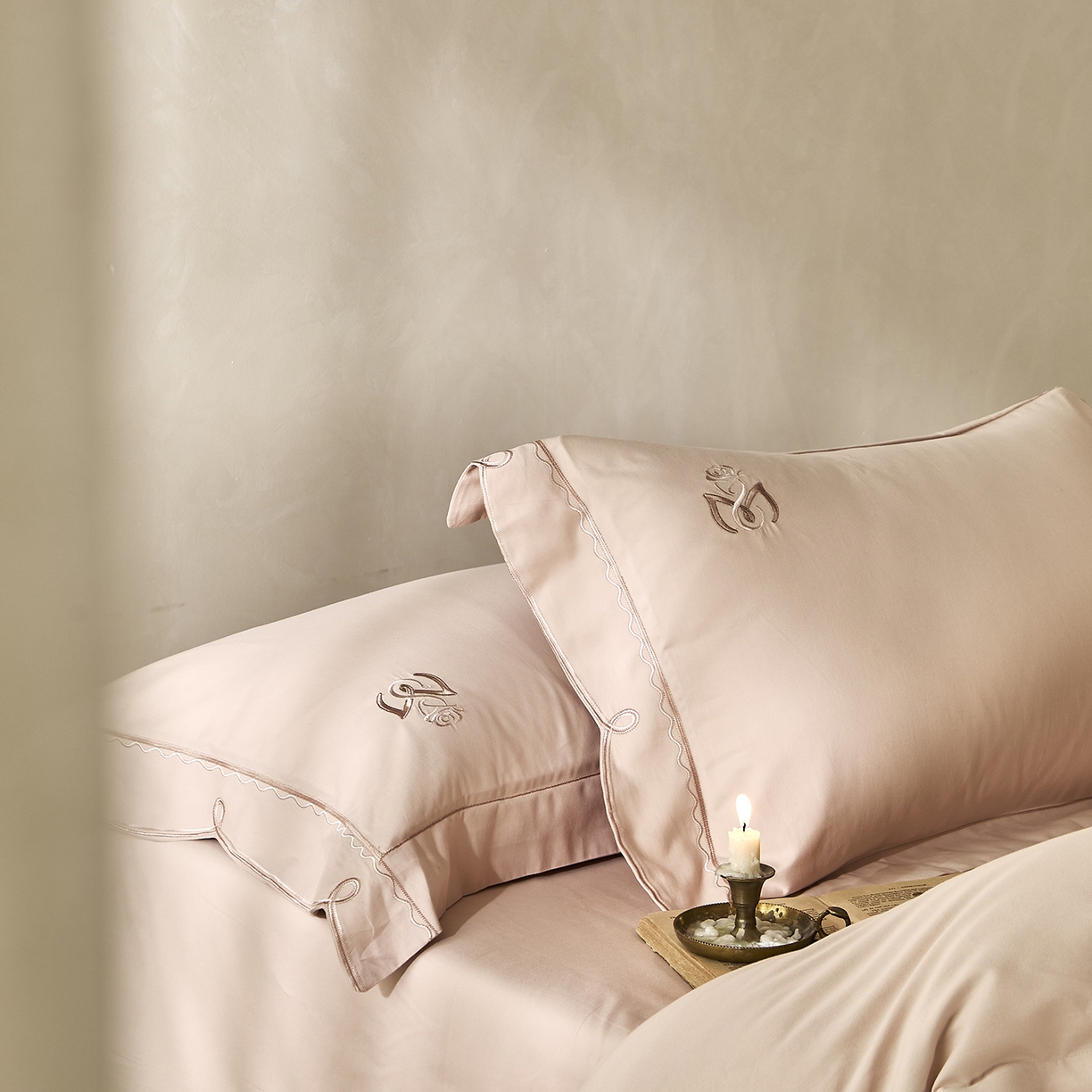 91家纺网 家纺一手货源 找家纺 玖玖爱家纺 2025新款亲肤柔软婴肤棉四件套-小邂逅 小邂逅-银牡丹