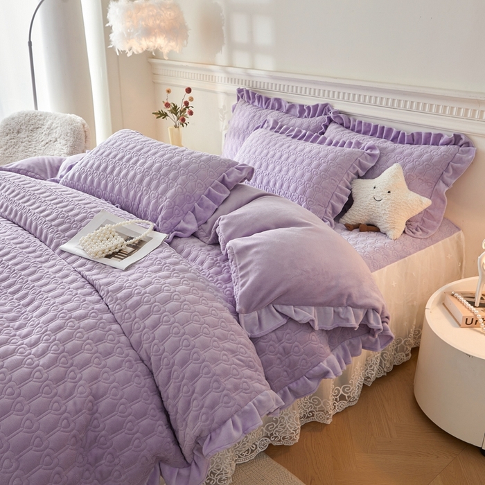 91家纺网 家纺一手货源 找家纺 怡源梦 2025新款A类牛奶绒夹棉床裙单件-甜心公主系列 紫色