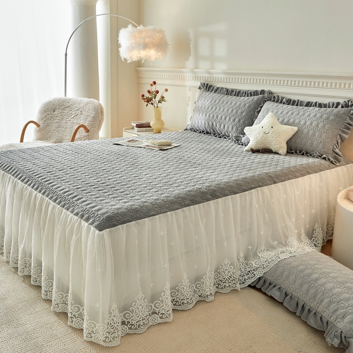 91家纺网 家纺一手货源 找家纺 怡源梦 2025新款A类牛奶绒夹棉床裙单件-甜心公主系列 灰色