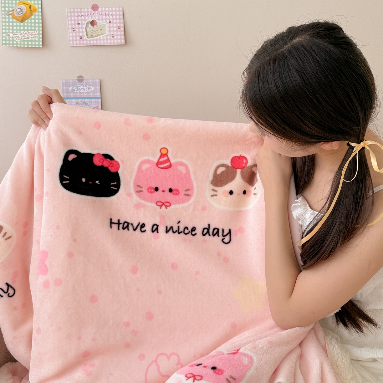 91家纺网 家纺一手货源 找家纺 沐慕 2025新款牛奶绒拼羊羔绒毛毯盖毯毯子 毛毯-三只小猫